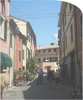 Levitating on a day trip to Levanto